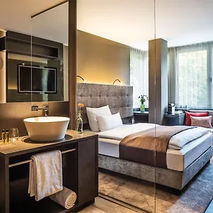 Saks Urban Design Frankfurt Otel