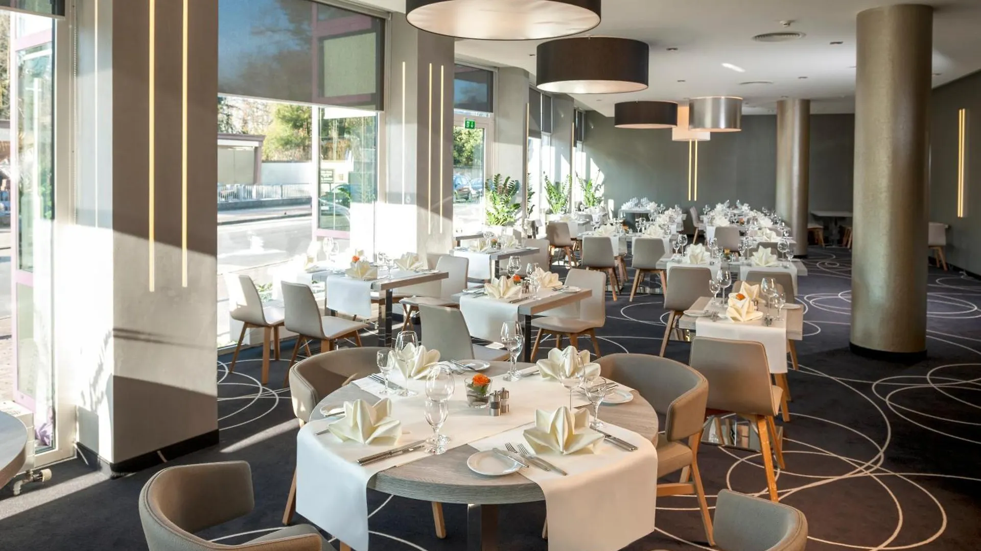 Essential By Dorint Frankfurt-Niederrad Otel Frankfurt am Main