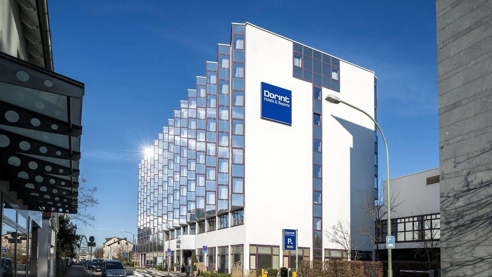 Essential By Dorint Frankfurt-Niederrad contacts
