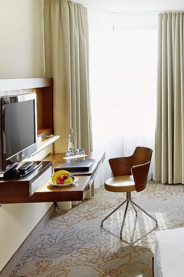 Essential By Dorint Frankfurt-Niederrad Otel Frankfurt am Main Almanya