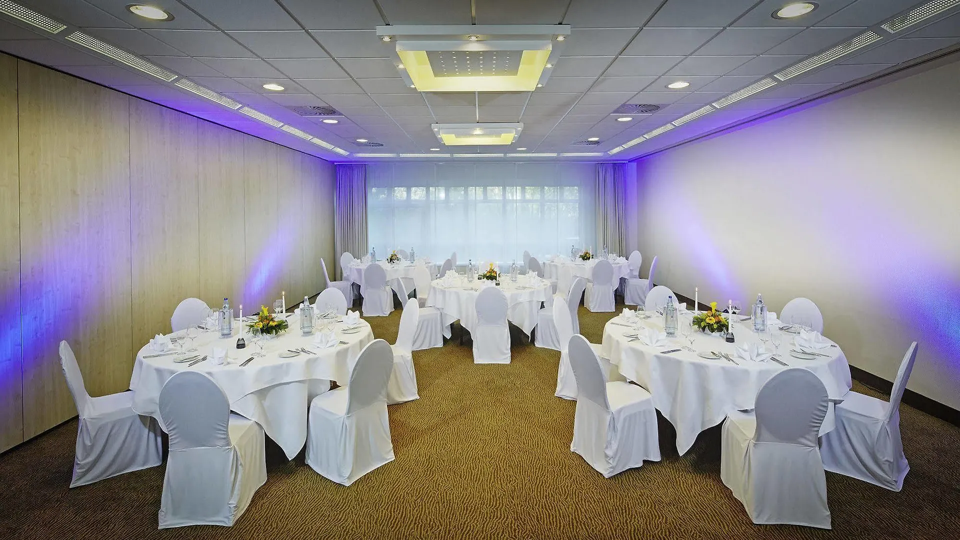 Essential By Dorint Frankfurt-Niederrad Hotel Frankfurt am Main 4*,