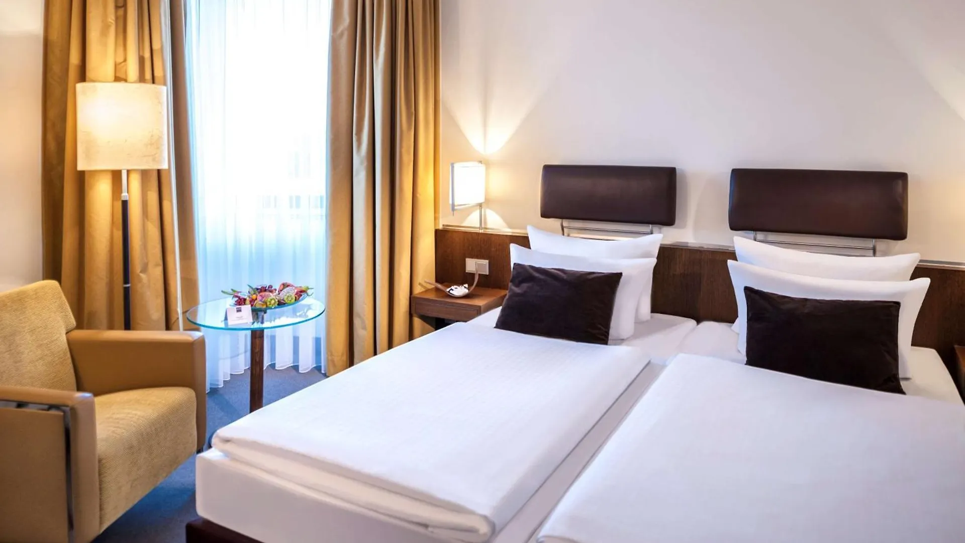 Essential By Dorint Frankfurt-Niederrad Hotel Frankfurt am Main 4*,  Duitsland